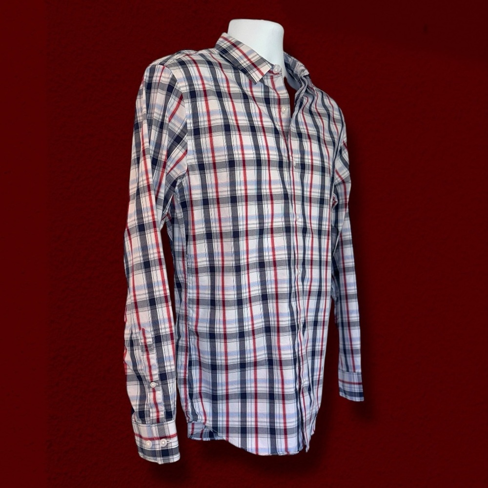 Fairlane & Sons Slim Fit Plaid Button-Down Shirt M Navy Red Wrinkle Free - Picture 3 of 12